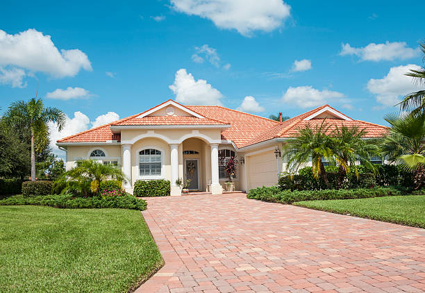 Cobblestone Driveway Pavers in Lake Camelot, IL